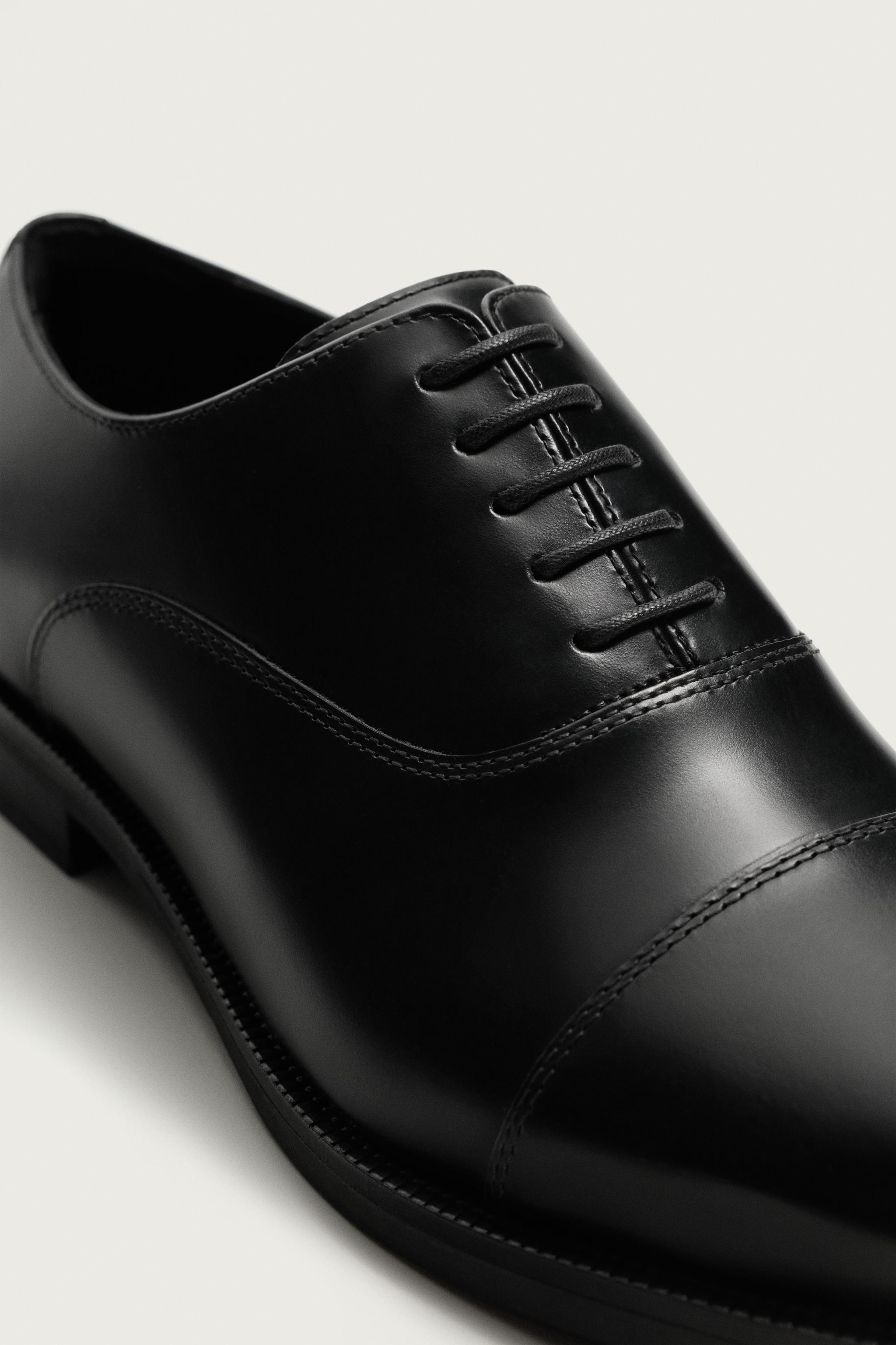 LEATHER DRESS SHOES